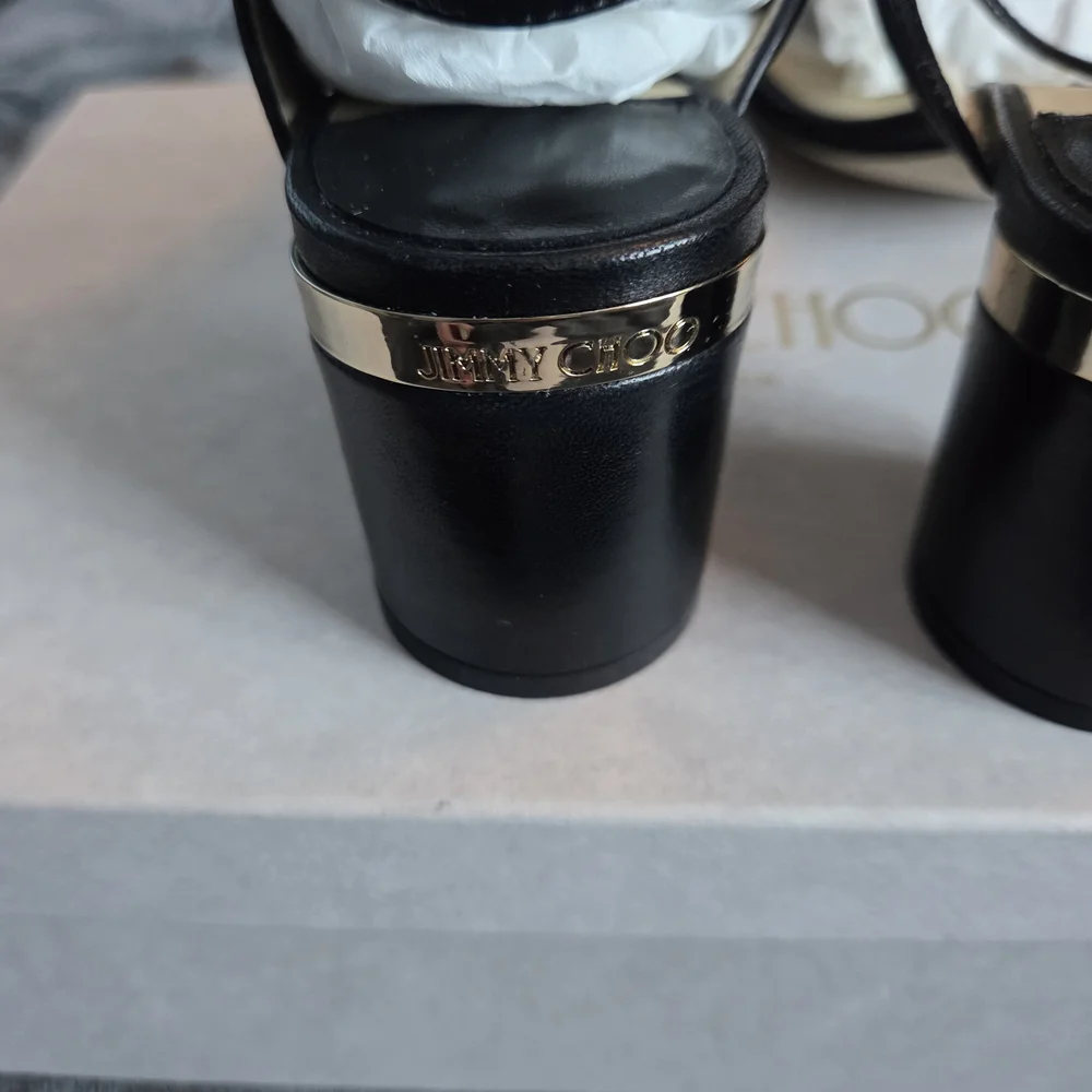 BNIB Jimmy Choo Black and Gold Sandals - Picture 6 of 14